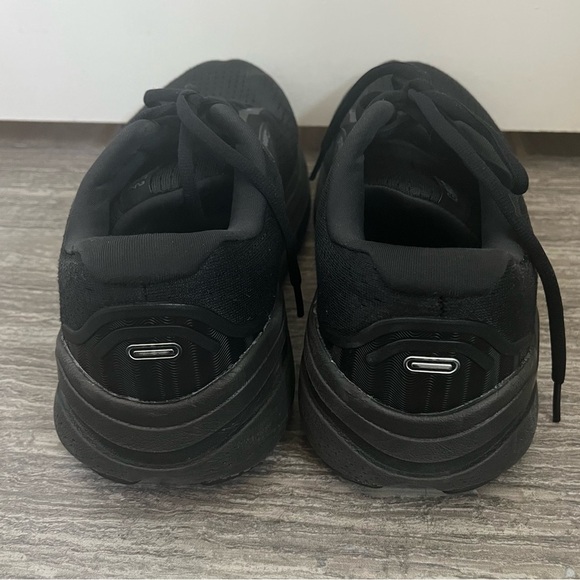 Brooks Max 2 Size 8 Extra Wide - Picture 3 of 8